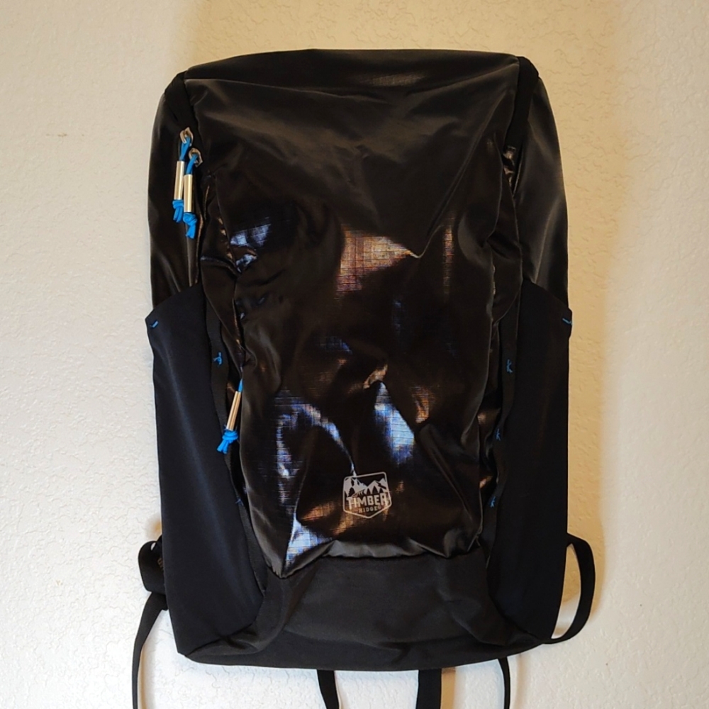 Timber Ridge Xplorer 25L Hiking Pack Black